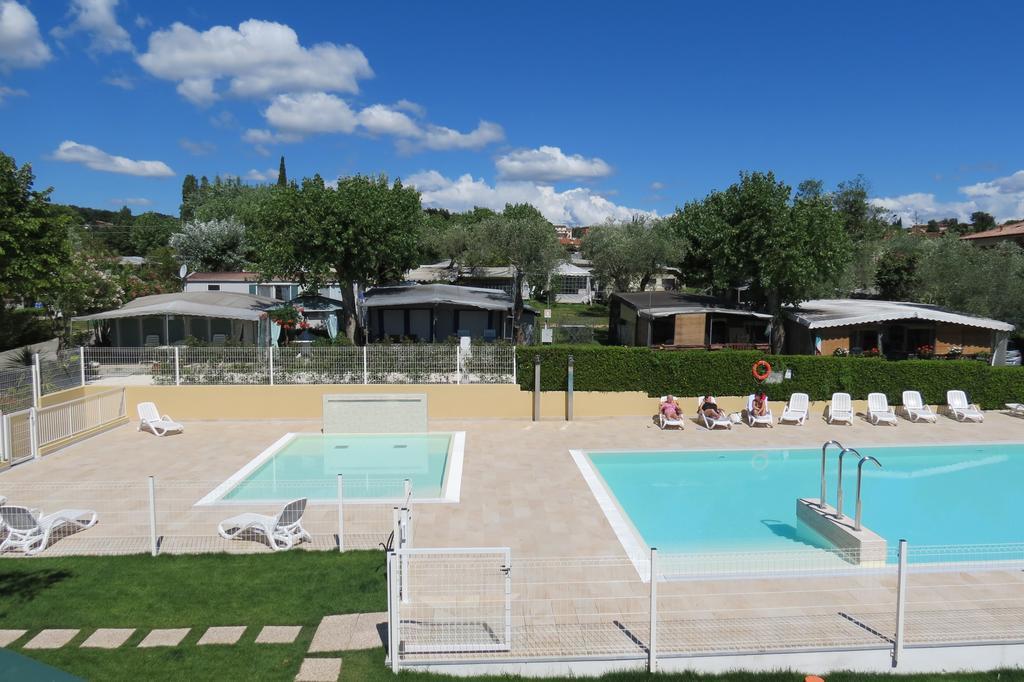 Camping San Michele Hotel Moniga del Garda Ngoại thất bức ảnh